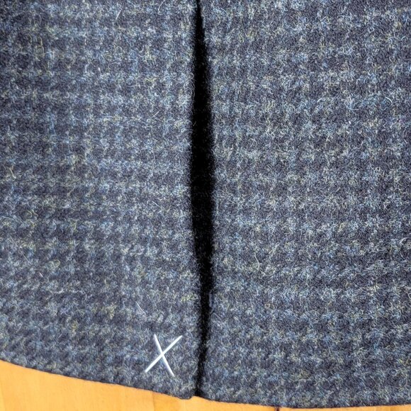 NWT J. Crew Black/Grey Wool Houndstooth Lined Pencil Skirt - 12 - Picture 4 of 7